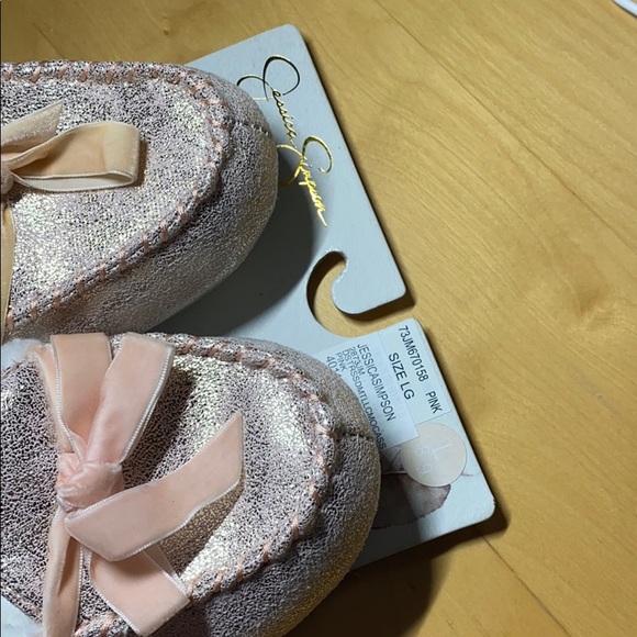 Jessica Simpson fuzzy slippers - Picture 3 of 3